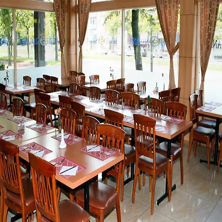 Ξενοδοχείο Xo Infinity