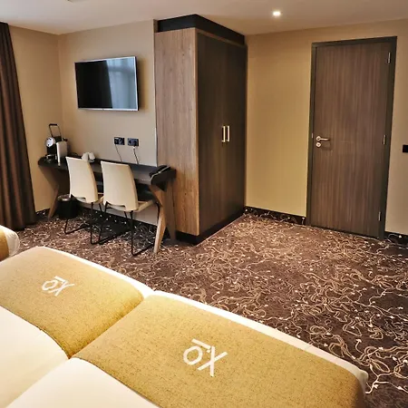Xo Infinity 3* Амстердам