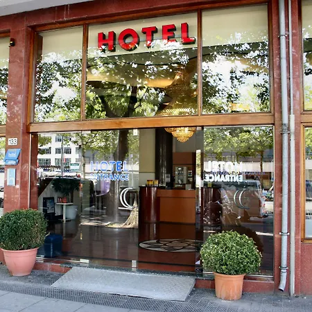 Xo Infinity Hotel 3*