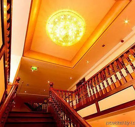 Hotel Xo Infinity 3*
