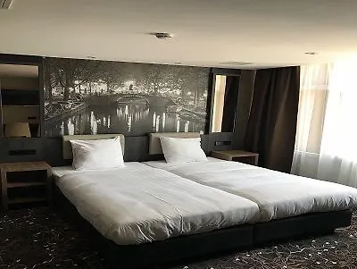 Xo Infinity Hotel