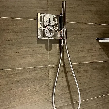 إكس أو إنفينيتي